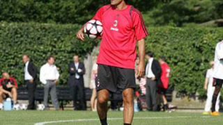Леонардо дебютира с победа начело на Милан