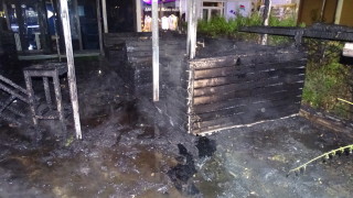 Заведение в Благоевград горя, няма ранени 