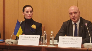 България подкрепя трибунал за военните престъпления в Украйна