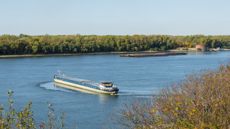 България се опитва да убеди Румъния за нови мостове над Дунав
