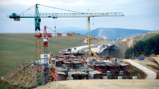 Сложни инфраструктурни обекти в България като участъците през Кресненското дефиле