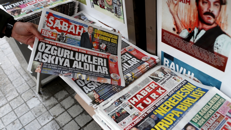 Холандия призова гражданите си да внимават в Турция 