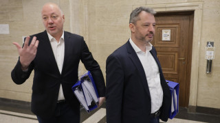 ГЕРБ СДС подаде документи в ЦИК за регистрация за участие във