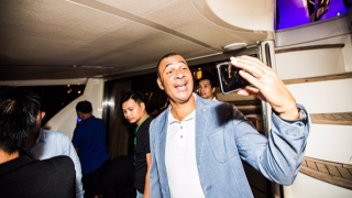 Легендата Рууд Гулит обвини играчите на Манчестър Юнайтед че са