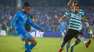 Защитникът на Левски Жереми Петрис е под въпрос за