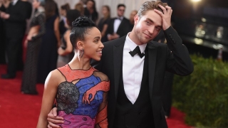 Робърт Патинсън се раздели с певицата FKA twigs