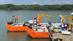 Две нови баржи ще участват в аварийни и спасителни дейности по Дунав
