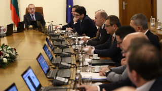 Служебният кабинет одобри бюджетната процедура за 2024 г в срока