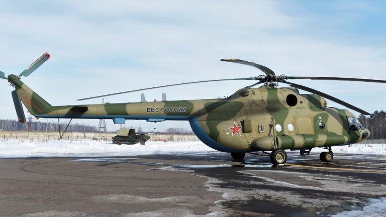 Боен хеликоптер Ми-8 се е разбил на територията на Република