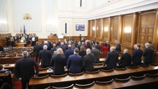 Препоръчва се във всички сгради да бъде изключена централната вентилация