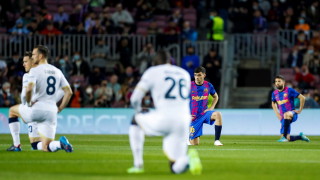 Барселона 0 1 Наполи 28′ ГООЛ ЗА НАПОЛИ 0 1