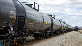 Казахстанските железници ще забранят транспортирането на петролни продукти до руското