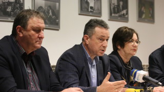 Членове на Националния съвет на БСП са изпратили към председателите