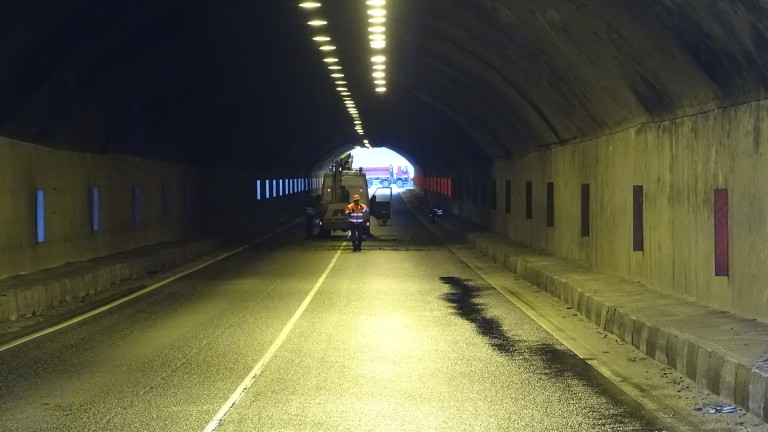 Работник е пострадал в новостроящия се тунел "Железница" на АМ "Струма"
