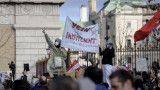 Антиваксъри пренаписват историята, всъщност Хитлер е антиваксър - поне за покорените народи