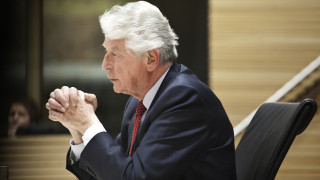 Почина знаков премиер на Холандия съобщи Ройтерс Вим Кок е