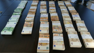 Разбиха група за трафик на хора, сводничество и пране на пари, действала в Белгия