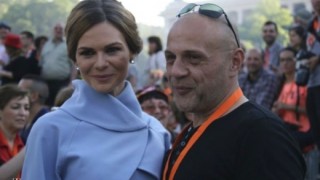 Съпругата на Томислав Дончев се преобрази като Мелания Тръмп