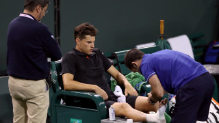 Доминик Тийм не завърши мача си с уругвайския майстор на