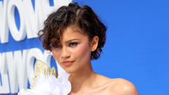 Когато Зендая привлече всички погледи с една от най-емблематичните бели рокли