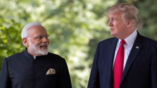 Индия отрича Моди да е молил Тръмп за посредничество в кашмирския конфликт