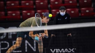 Младият италиански тенисист Яник Синер е първият полуфиналист на Sofia
