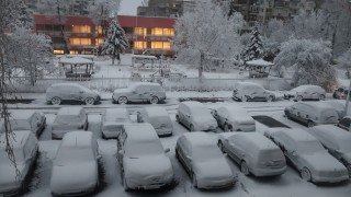 Продължава снеговалежът в София на терен са всички екипи