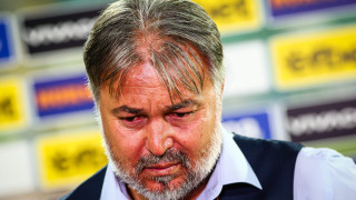 БФС реши да удължи договора на селеционера Ясен Петров като