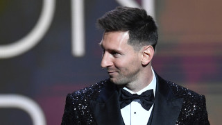 Милият жест на Лео Меси към съпругата му