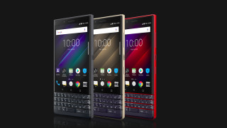 BlackBerry която навремето доби популярност сред бизнес средите заради своята