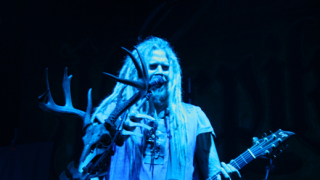 И дечица куфяха на веселяшките метъли Eluveitie и Korpiklaani