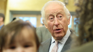 Точно 12 дни преди смъртта на папа Франциск крал Чарлз