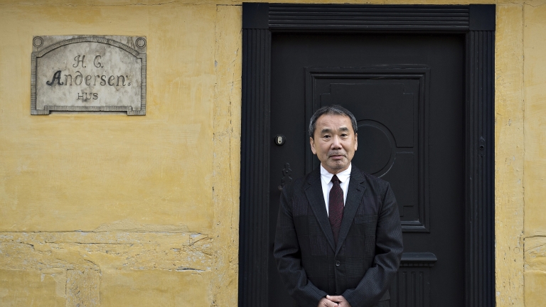 Харуки Мураками призова за борба срещу историческия ревизионизъм