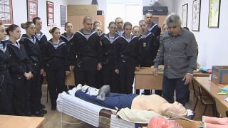 Първият випуск военни лекари започна обучение във Варна и София