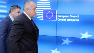 Премиерът Бойко Борисов задочно получи наградата на фондация Искам бебе