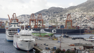 Гърция продаде пристанището в Солун за €1,1 милиарда