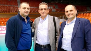 Президентът на дамския волейболен отбор на Марица Илия Динков сподели