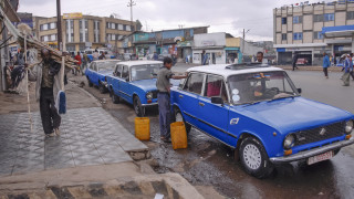 Първата страна, която иска да забрани автомобилите с двигатели с вътрешно горене е в Африка
