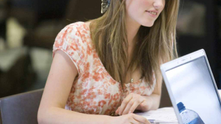 Как финансираме обучението си в чужбина?