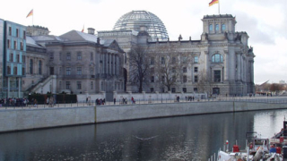 Бундесратът в Германия отхвърли законопроект за намаляване на данъците