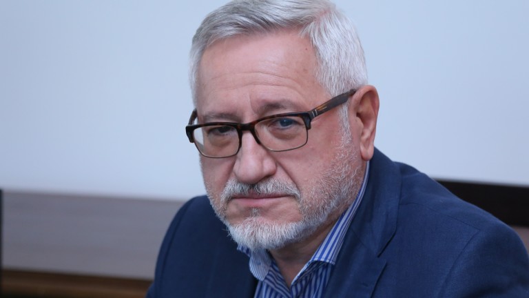 Проф. Ангел Димитров песимист за работата на българо-македонската комисия