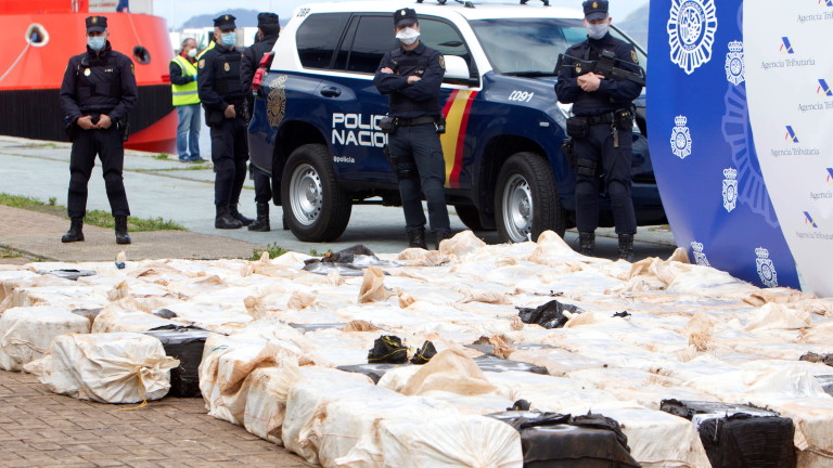 През последните седмици латиноамериканските наркобосове изпратиха големи количества кокаин в