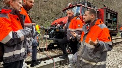 Възстановяват до сутринта движението в жп участъка край Мъглиж, където дерайлира влак