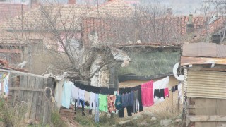 Половината роми от видинския квартал „Нов път” искат да узаконят къщите си