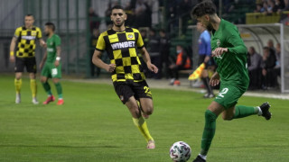 Ботев Пловдив е разкъсван от финансова криза В клуба не