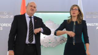 Неправилно е българската позиция за Република Северна Македония да се