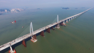 Най-дългият мост в света вече е тук. И той има стомана като за 60 Айфелови кули (СНИМКИ И ВИДЕО)