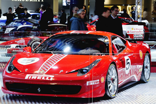 Ferrari 458 Challenge с официален дебют