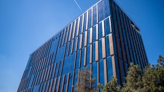 Германският IT гигант SAP е придобил Park Lane Office Center