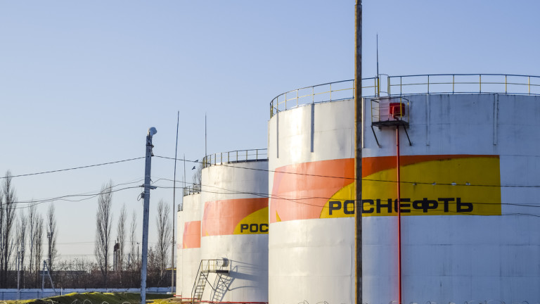 Две петролни рафинерии на Роснефт в Самарска област . Източници